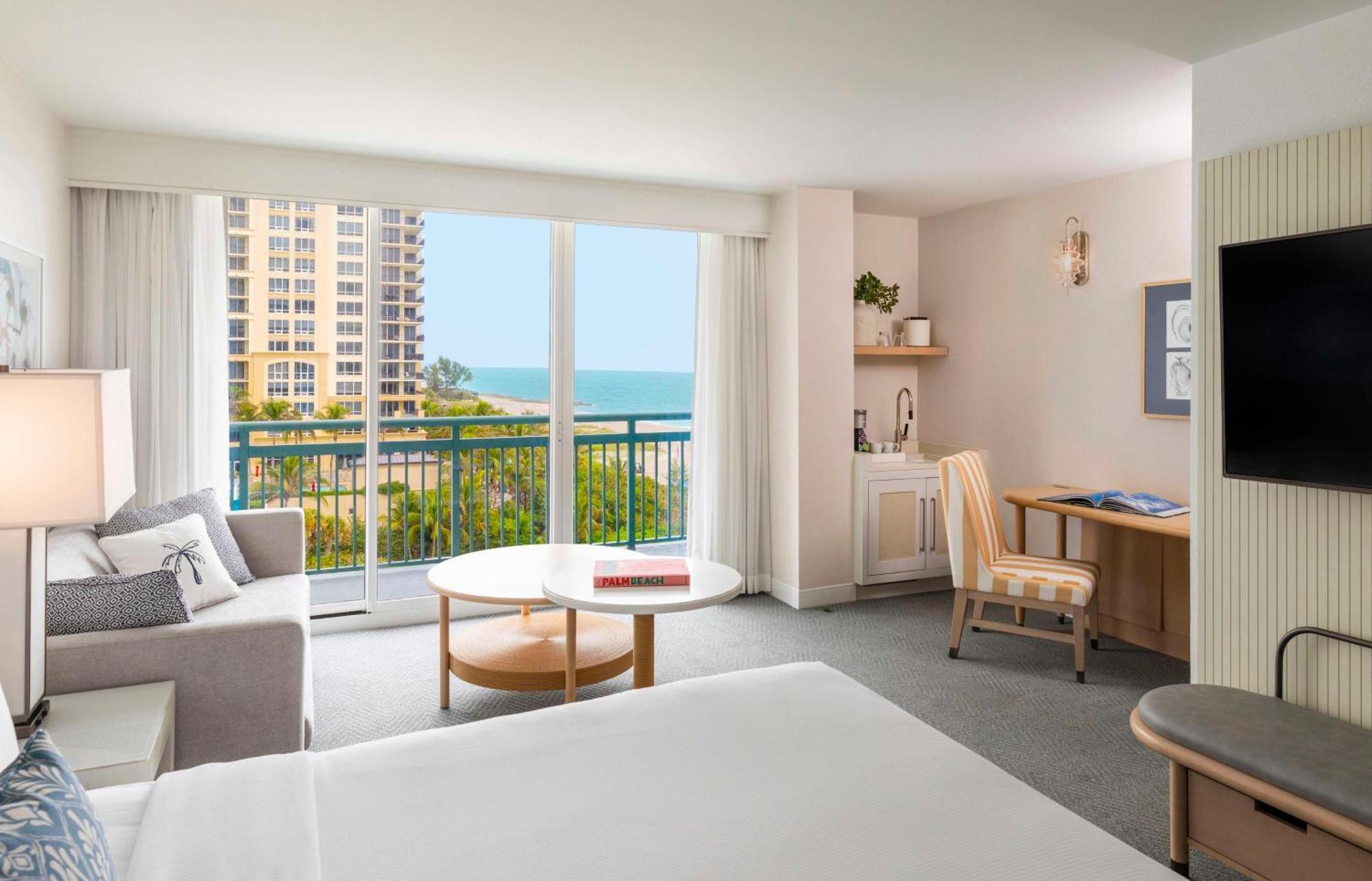 The Singer Oceanfront Resort, Curio Collection By Hilton Riviera Beach Exterior foto