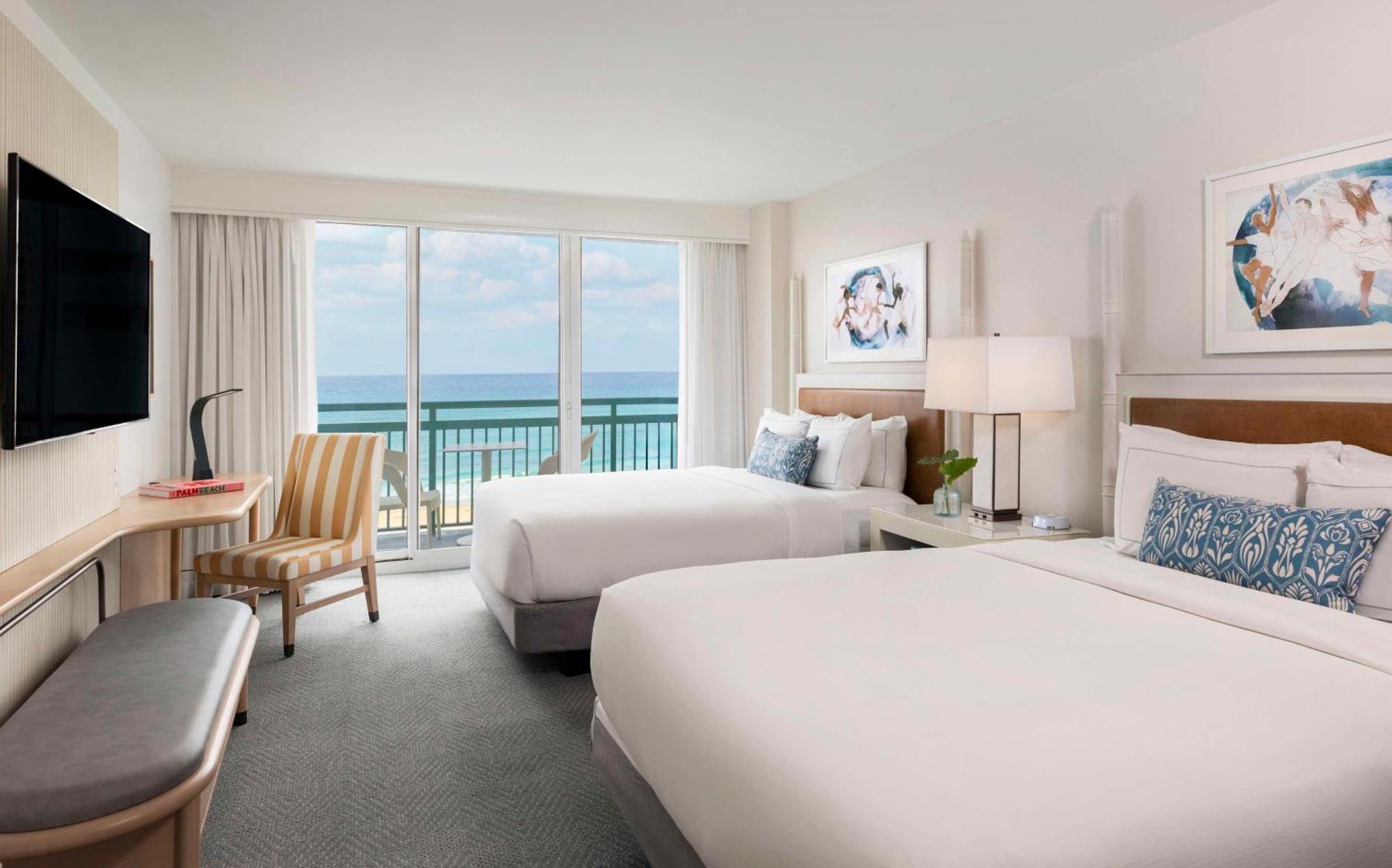 The Singer Oceanfront Resort, Curio Collection By Hilton Riviera Beach Exterior foto
